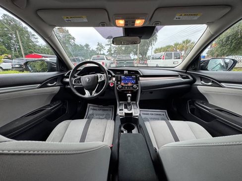Used 2019 Honda Civic EX image 15