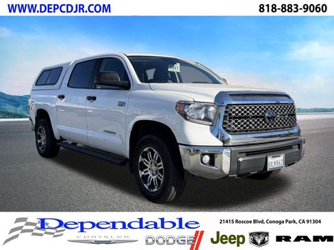 Used 2021 Toyota Tundra 4x4 CrewMax image 1