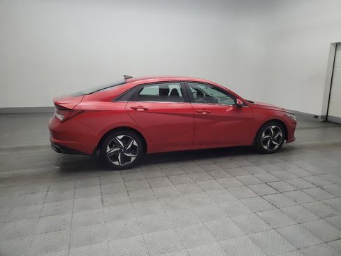 Used 2022 Hyundai Elantra SEL w/ Convenience + Premium Package FWD image 10