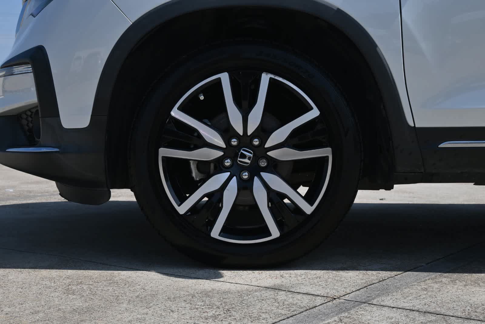 Used 2021 Honda Pilot Touring image 26