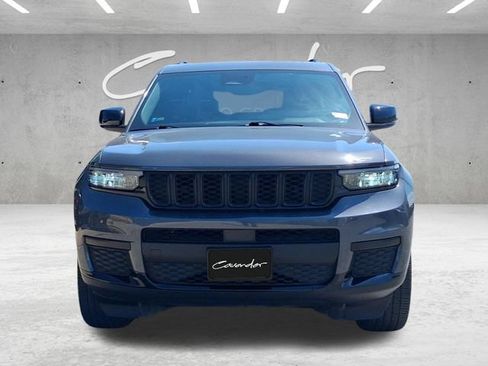 Used 2023 Jeep Grand Cherokee L Altitude AWD/4WD image 23