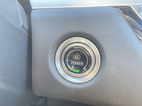 Certified 2025 Cadillac Lyriq Luxury w/ LPO, Floor Liner Package AWD/4WD image 15