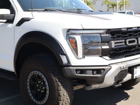 Used 2025 Ford F150 Raptor AWD/4WD image 8