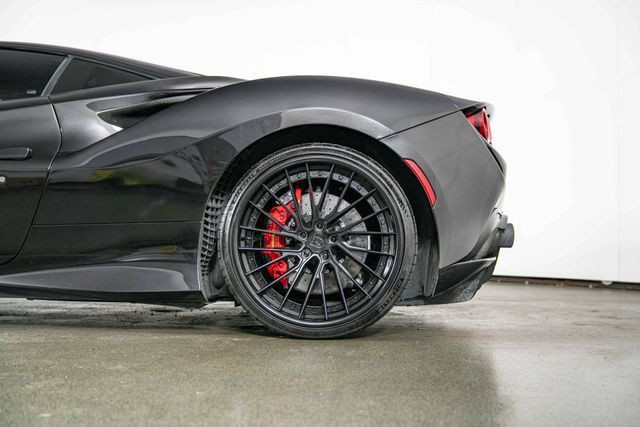 Used 2022 Ferrari F8 Tributo RWD image 13