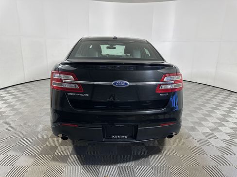 Used 2013 Ford Taurus SEL image 6