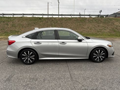 Certified 2023 Honda Civic EX image 11