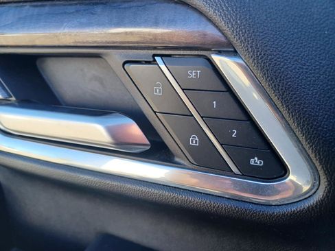 Used 2024 Chevrolet Silverado 2500 LTZ w/ LTZ Plus Package image 20