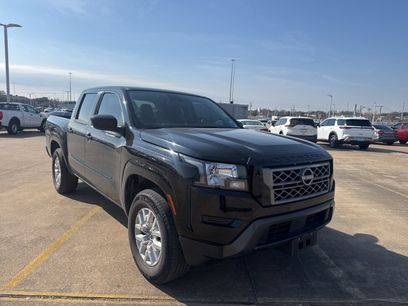 Certified 2022 Nissan Frontier SV w/ Technology Package