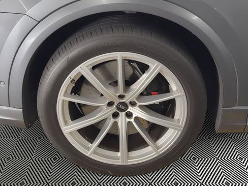 Used 2022 Audi RS Q8 AWD/4WD image 12
