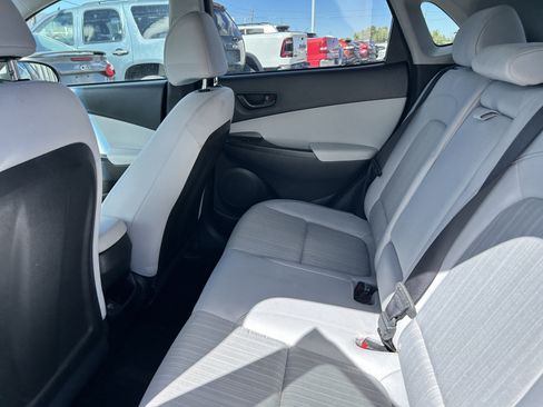 Used 2023 Hyundai Kona SEL w/ Cargo Package AWD/4WD image 11