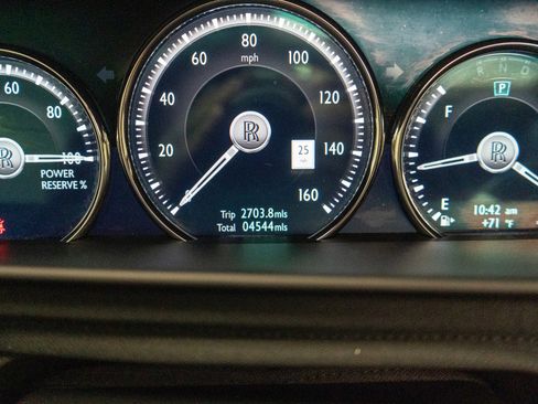 Used 2020 Rolls-Royce Cullinan image 22