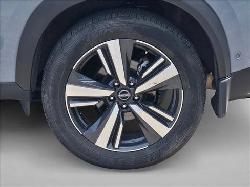 Used 2023 Nissan Rogue Platinum w/ Platinum Premium Package AWD/4WD image 14