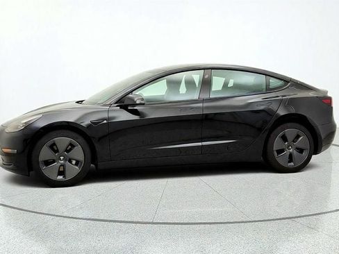 Used 2023 Tesla Model 3 Standard Range RWD image 8