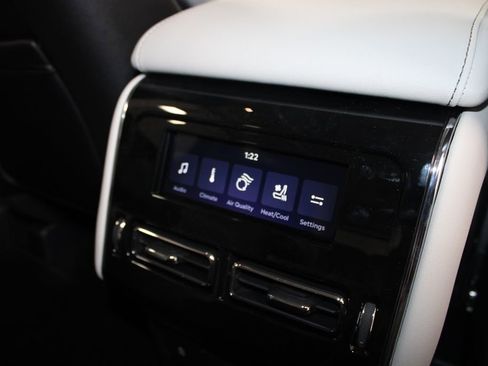 New 2026 Lincoln Aviator Reserve AWD/4WD image 32