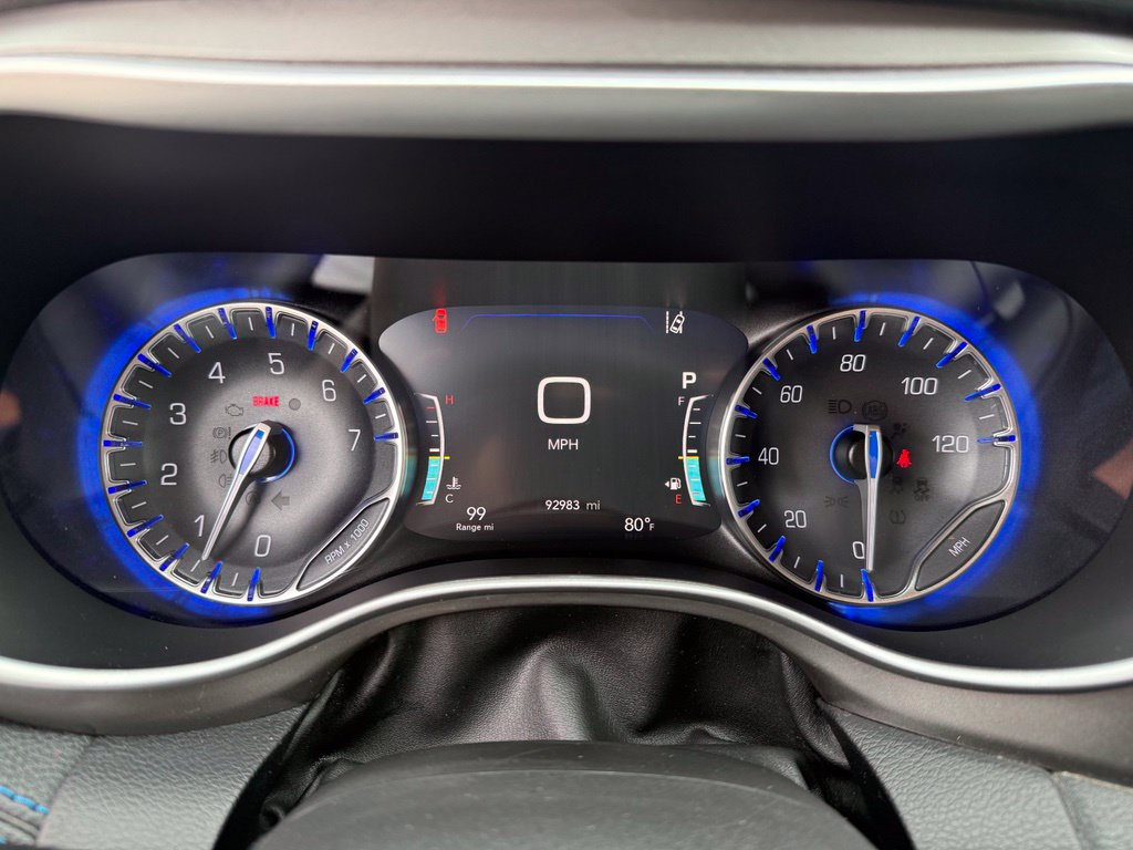 Used 2021 Chrysler Pacifica Touring FWD image 15