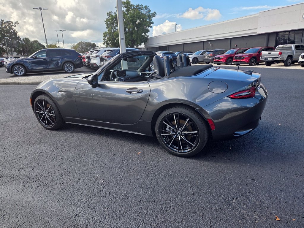 Certified 2025 MAZDA MX-5 Miata Grand Touring RWD image 11