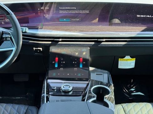New 2026 Cadillac Escalade IQ Luxury 1 image 26