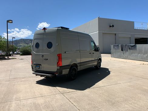 Used 2020 Mercedes-Benz Sprinter 2500 image 5