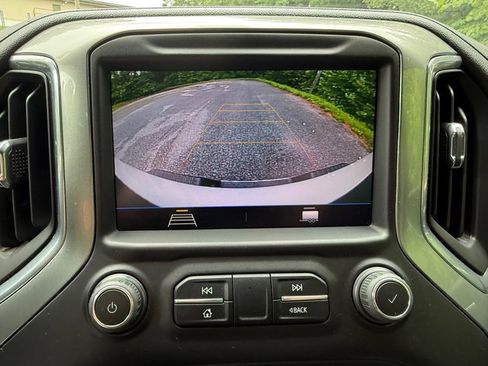 Used 2023 Chevrolet Silverado 2500 LT AWD/4WD image 23