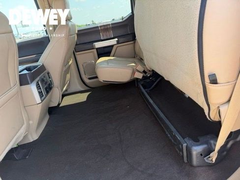 Used 2019 Ford F150 Lariat w/ Equipment Group 502A Luxury AWD/4WD image 21