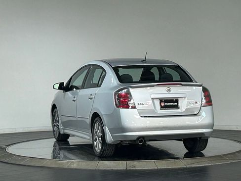 Used 2008 Nissan Sentra SE-R w/ Sunroof Pkg FWD image 7