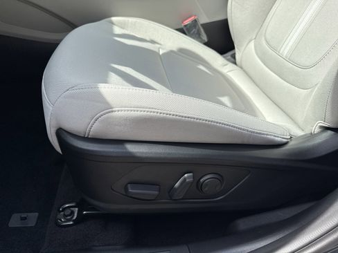 New 2026 Hyundai Tucson SEL image 11