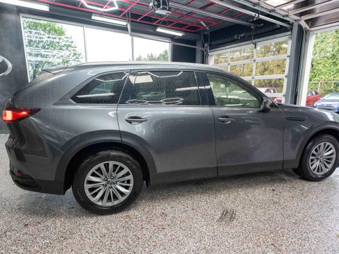 Used 2024 MAZDA CX-90 3.3 Turbo w/ Preferred Plus image 4
