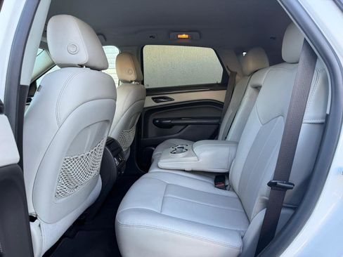 Used 2015 Cadillac SRX FWD image 24