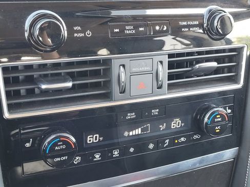 Used 2024 INFINITI QX80 Luxe AWD/4WD image 19