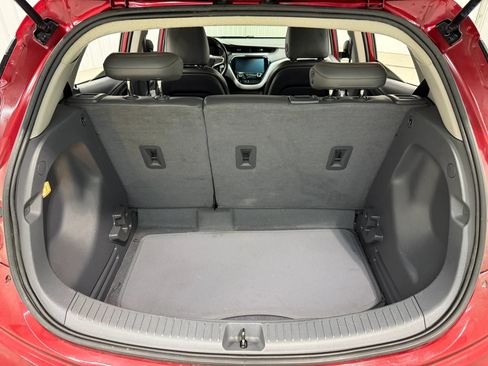 Used 2020 Chevrolet Bolt Premier w/ Infotainment Package FWD image 17