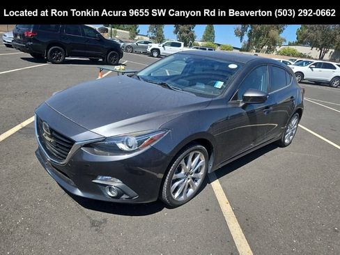 Used 2014 MAZDA MAZDA3 s Grand Touring w/ Technology Package FWD image 3
