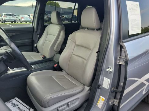 Used 2023 Honda Passport EX-L image 19