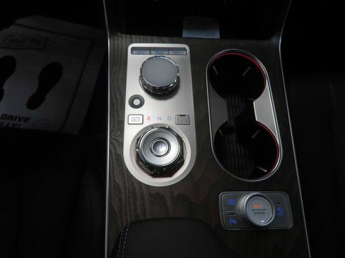 New 2026 Genesis GV80 2.5T Select image 19