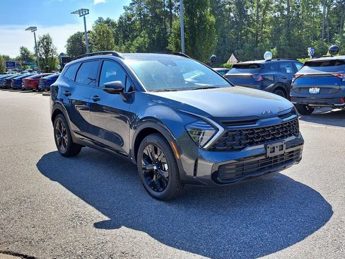 New 2025 Kia Sportage X-Line image 3