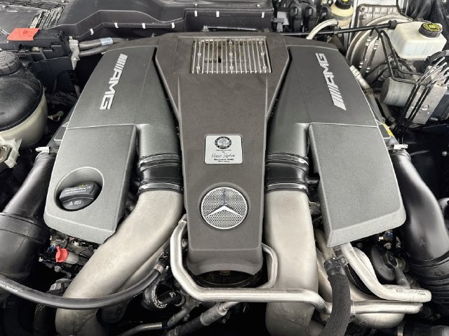Used 2017 Mercedes-Benz G 63 AMG 4MATIC image 35