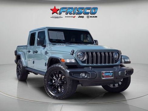 Used 2024 Jeep Gladiator Sport AWD/4WD image 1
