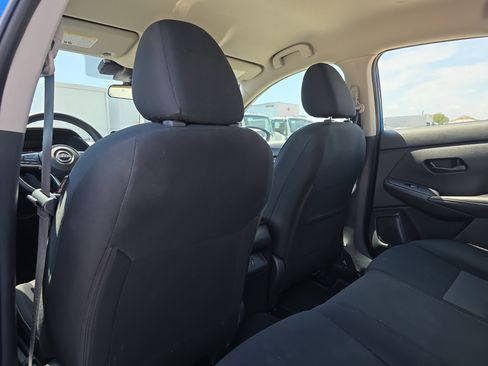 Used 2024 Nissan Sentra SV image 17