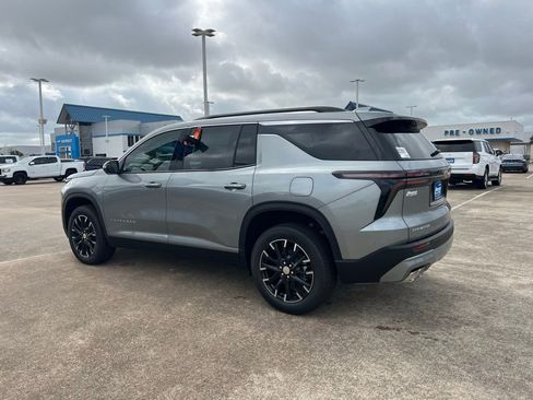 New 2026 Chevrolet Traverse LT w/ Sun and Wheel Package FWD image 22