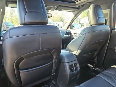 Used 2021 Jeep Cherokee Latitude Lux 80th Anniv w/ Quick Order Package 26U 80TH image 20