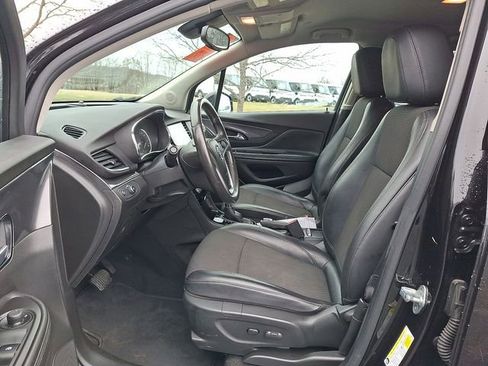 Used 2020 Buick Encore Preferred w/ Safety Package image 19