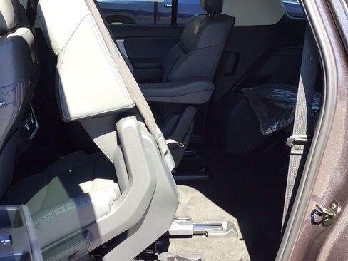 New 2026 Ford Expedition Max Active image 17