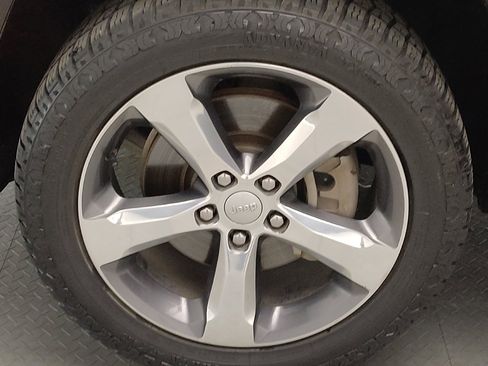 Used 2021 Jeep Grand Cherokee L Limited w/ MOPAR Finishing Package image 31