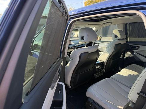 Used 2022 Acura MDX SH-AWD w/ Technology Package image 41