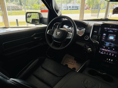 Used 2026 RAM 1500 Laramie AWD/4WD image 47