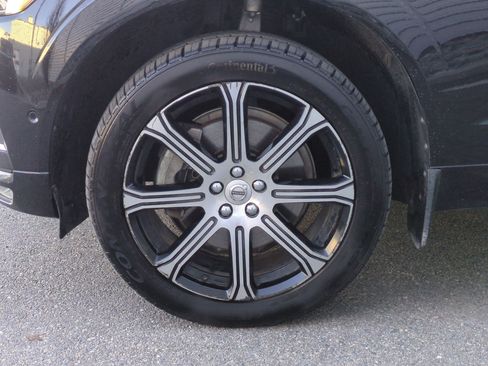 Used 2020 Volvo XC60 T6 Inscription w/ Protection Package Premier image 11