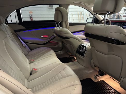 Used 2019 Mercedes-Benz S 560 4MATIC Sedan image 33