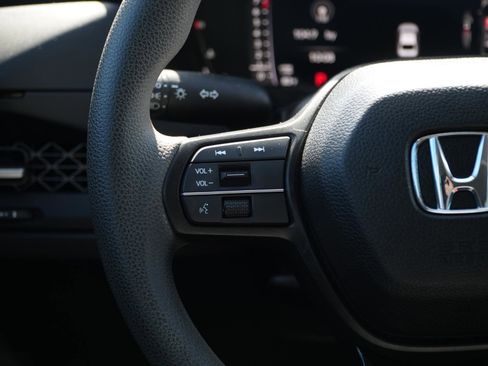 Used 2025 Honda Accord SE image 21