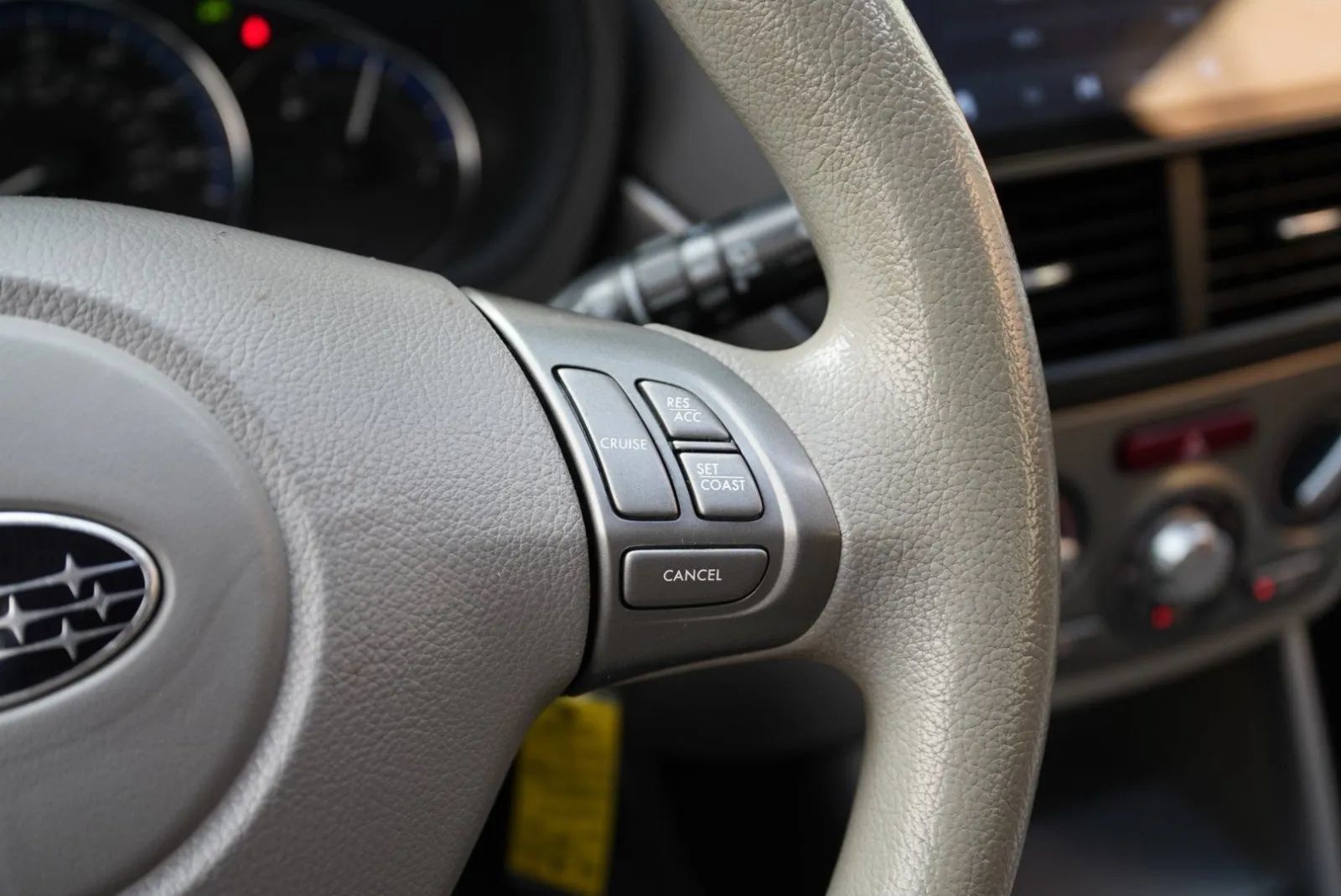Used 2010 Subaru Forester 2.5X Premium AWD/4WD image 45