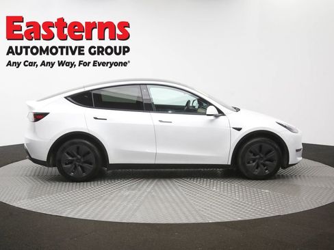 Used 2020 Tesla Model Y Long Range AWD/4WD image 38