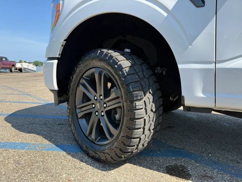 Used 2022 Ford F150 XLT w/ Equipment Group 301A Mid AWD/4WD image 9